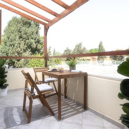 Beautiful Apartment In Harbour Paphos, Central & Close To Beach Экстерьер фото